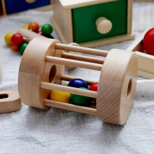 木製ラトル シリンダー型デザイン