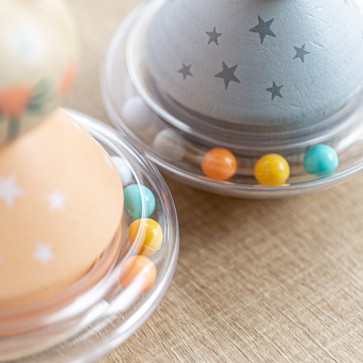 木製ぞうローリーポリーラトル 正面